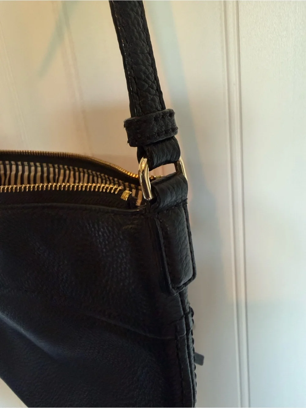 Kate Spade New York Black Pebbled Leather Crossbody Bag Gold Hardware